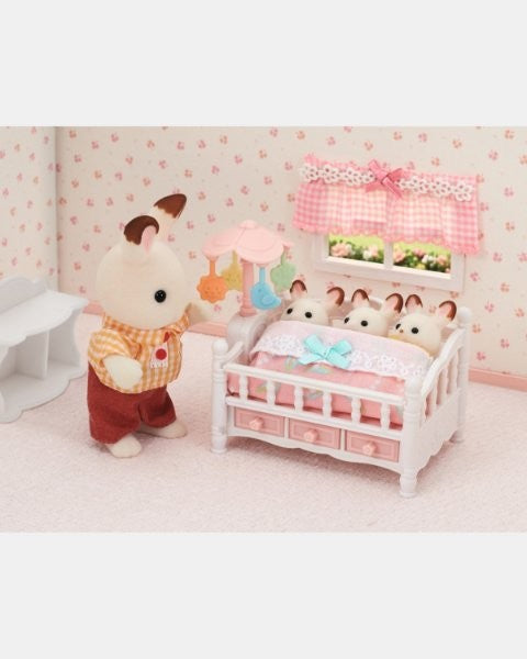 Crib With Mobile